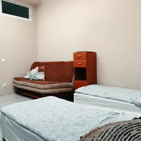 Hostel Tanie Spanie Przy Malcie - Zameldowanie Bezobslugowe -