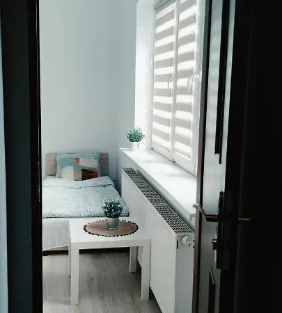 Hostel Tanie Spanie Przy Malcie - Zameldowanie Bezobslugowe -