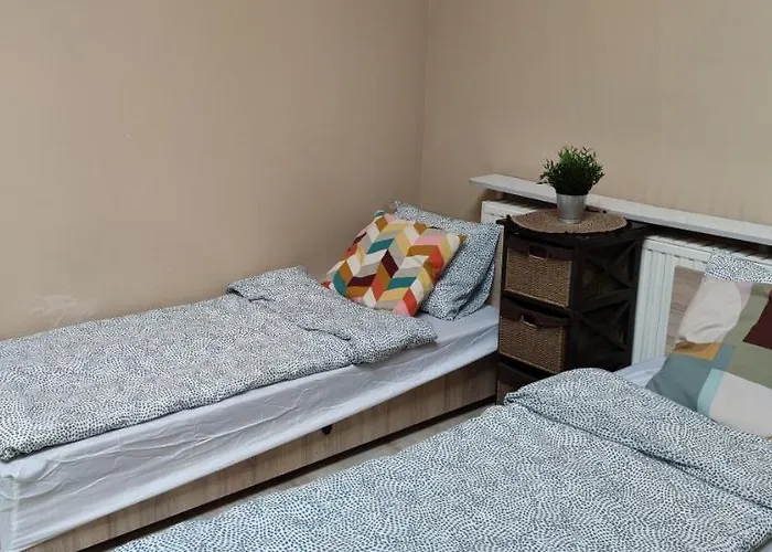 Tanie Spanie Przy Malcie - Zameldowanie Bezobslugowe - Ostello