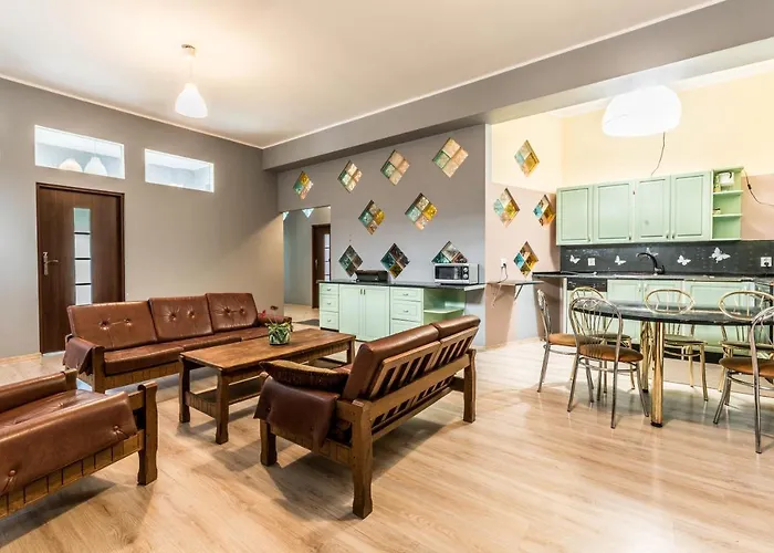 Tanie Spanie Przy Malcie - Zameldowanie Bezobslugowe - * Poznan