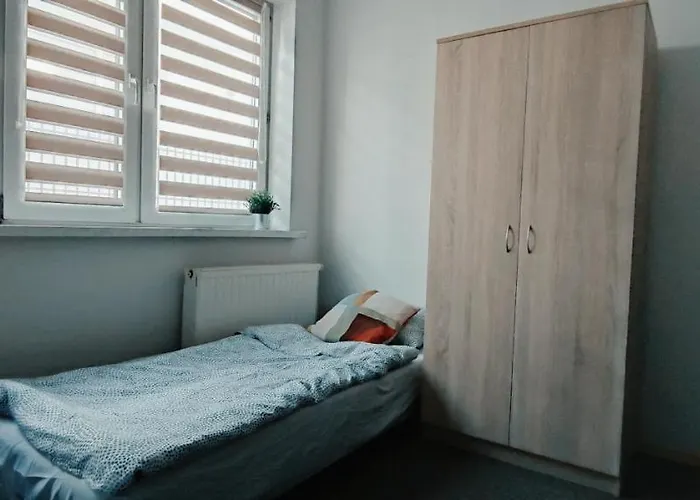 Tanie Spanie Przy Malcie - Zameldowanie Bezobslugowe - * Poznań