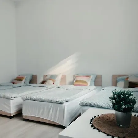 Tanie Spanie Przy Malcie - Zameldowanie Bezobslugowe - Hostel *