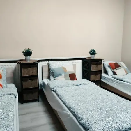 Tanie Spanie Przy Malcie - Zameldowanie Bezobslugowe - Hostel Πόζναν
