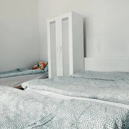 Vandrarhem Tanie Spanie Przy Malcie - Zameldowanie Bezobslugowe - *