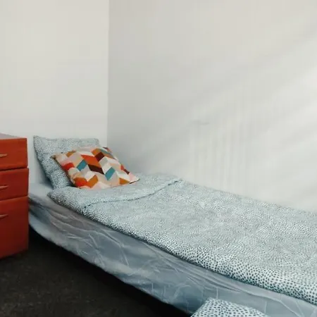 Tanie Spanie Przy Malcie - Zameldowanie Bezobslugowe - Hostel *