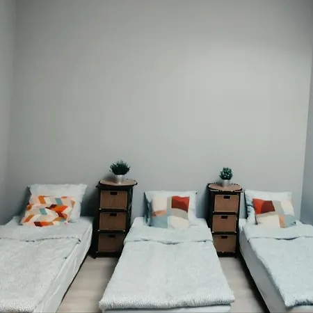 Tanie Spanie Przy Malcie - Zameldowanie Bezobslugowe - Hostel Πόζναν