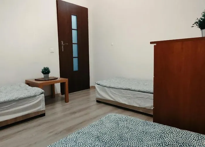 Tanie Spanie Przy Malcie - Zameldowanie Bezobslugowe - Hostel Poznan