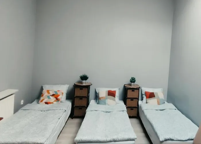 Tanie Spanie Przy Malcie - Zameldowanie Bezobslugowe - Hostel Poznan